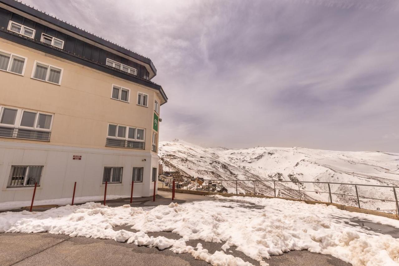 Albergue Inturjoven Sierra Nevada Dış mekan fotoğraf